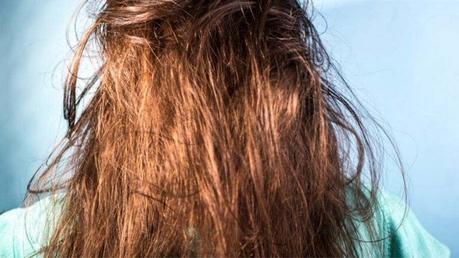 Hair Feels Sticky When Wet: What Do I Do Now?