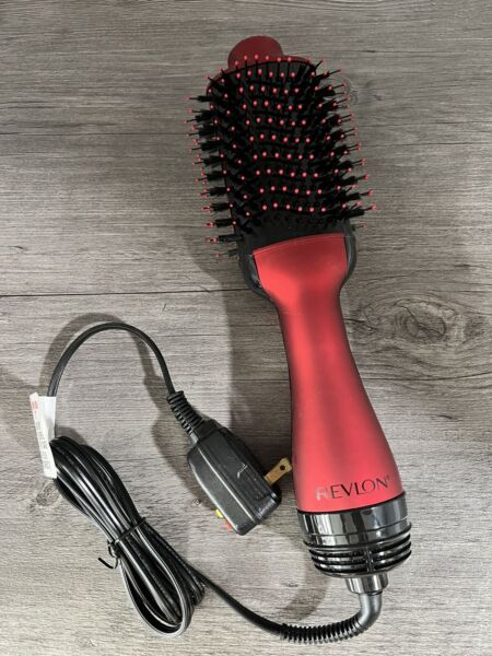 Revlon Hair Dryer Brush 1.0 vs 2.0